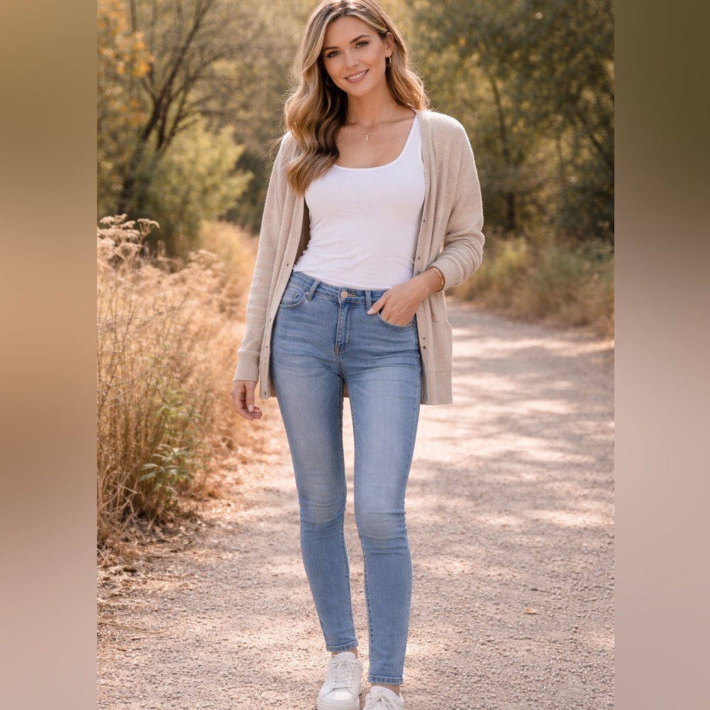 Abercrombie & Fitch Light Blue High-Rise Skinny Jeans